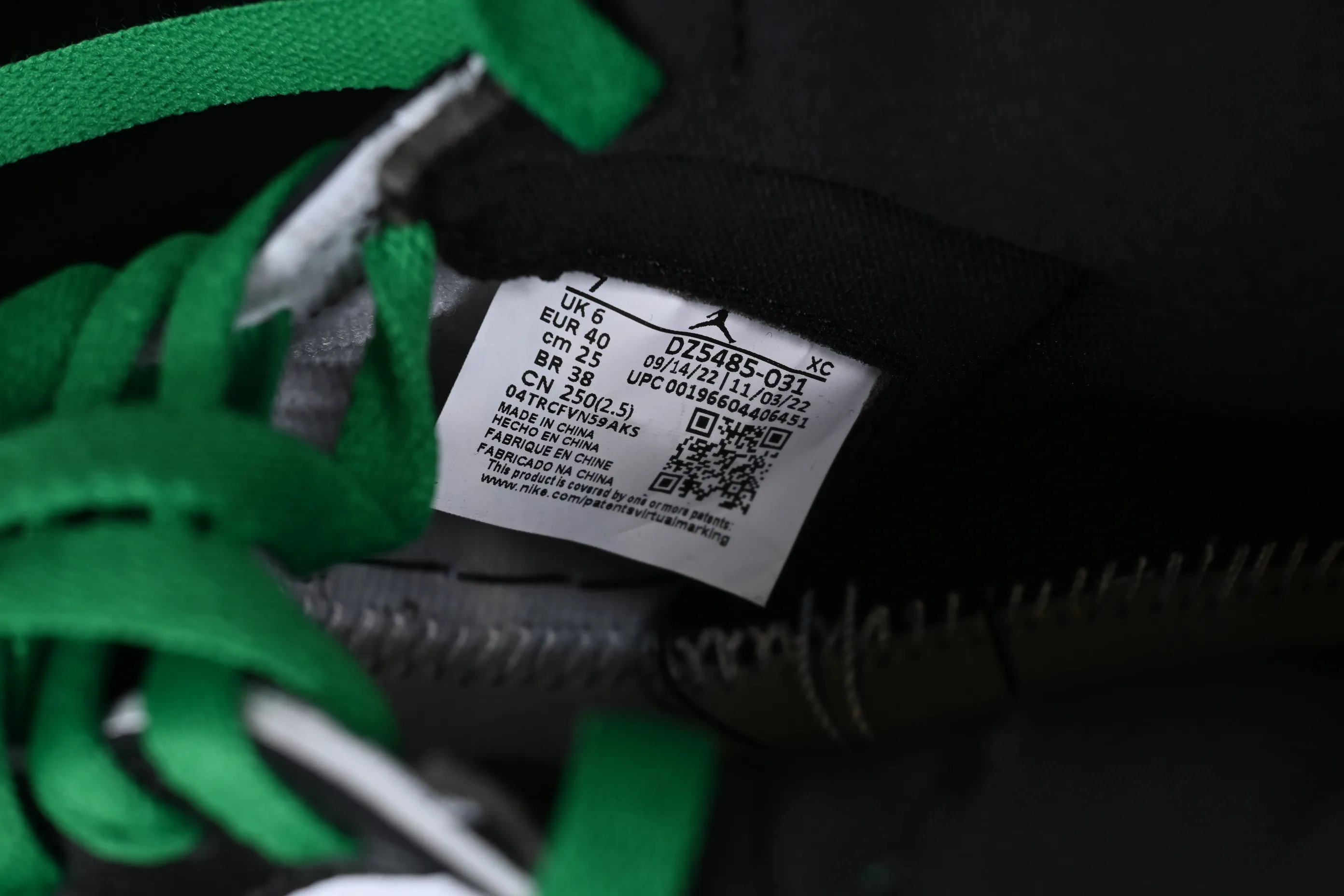 All categories Air Jordan Jordan series basketball shoes Air Jordan 1 High Pure original Air Jordan 1 High OG "Lucky Green" AJ1 Joe 1 Celtics black green toe DZ5485-031